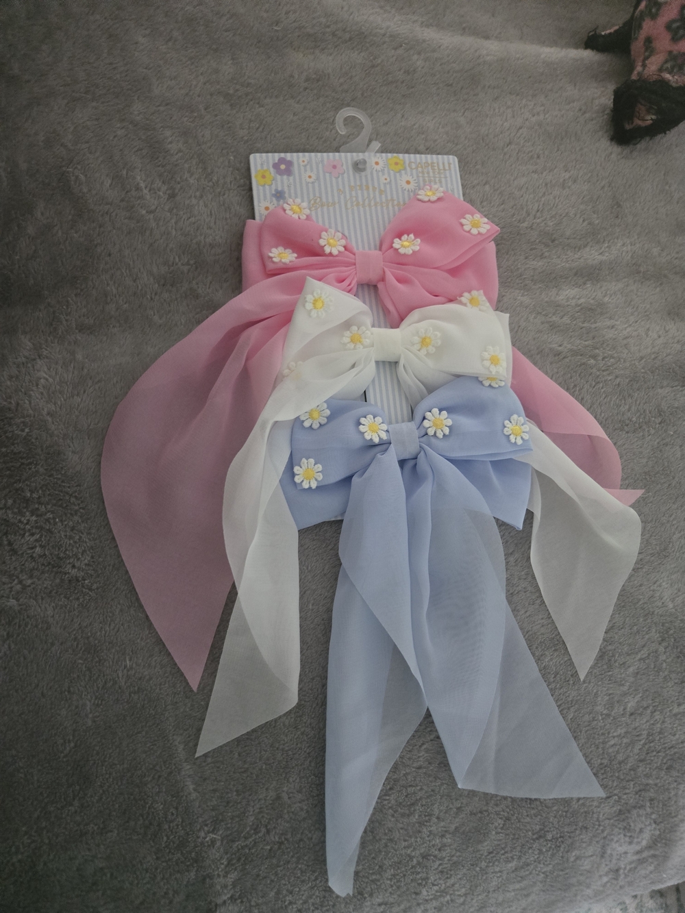 Set of 3 Daisy Bow Hair Clips — Pink, White, Blue